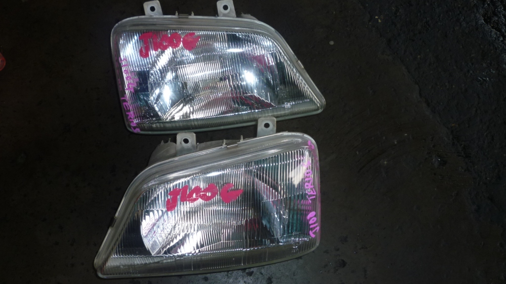 DAIHATSU J100 (KEMBARA) HEAD LAMP