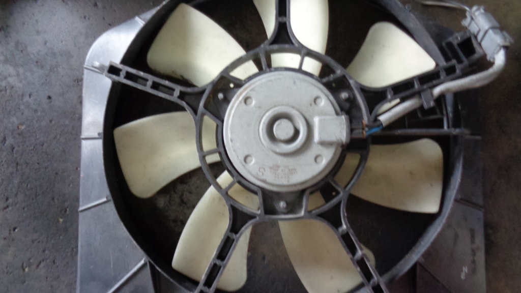 AUTO FAN